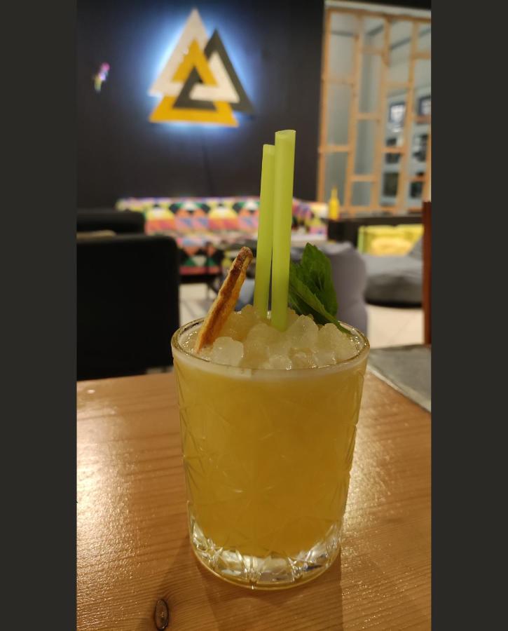 Leonidaion Guesthouse Ancient Olympia Luaran gambar A pineapple juice